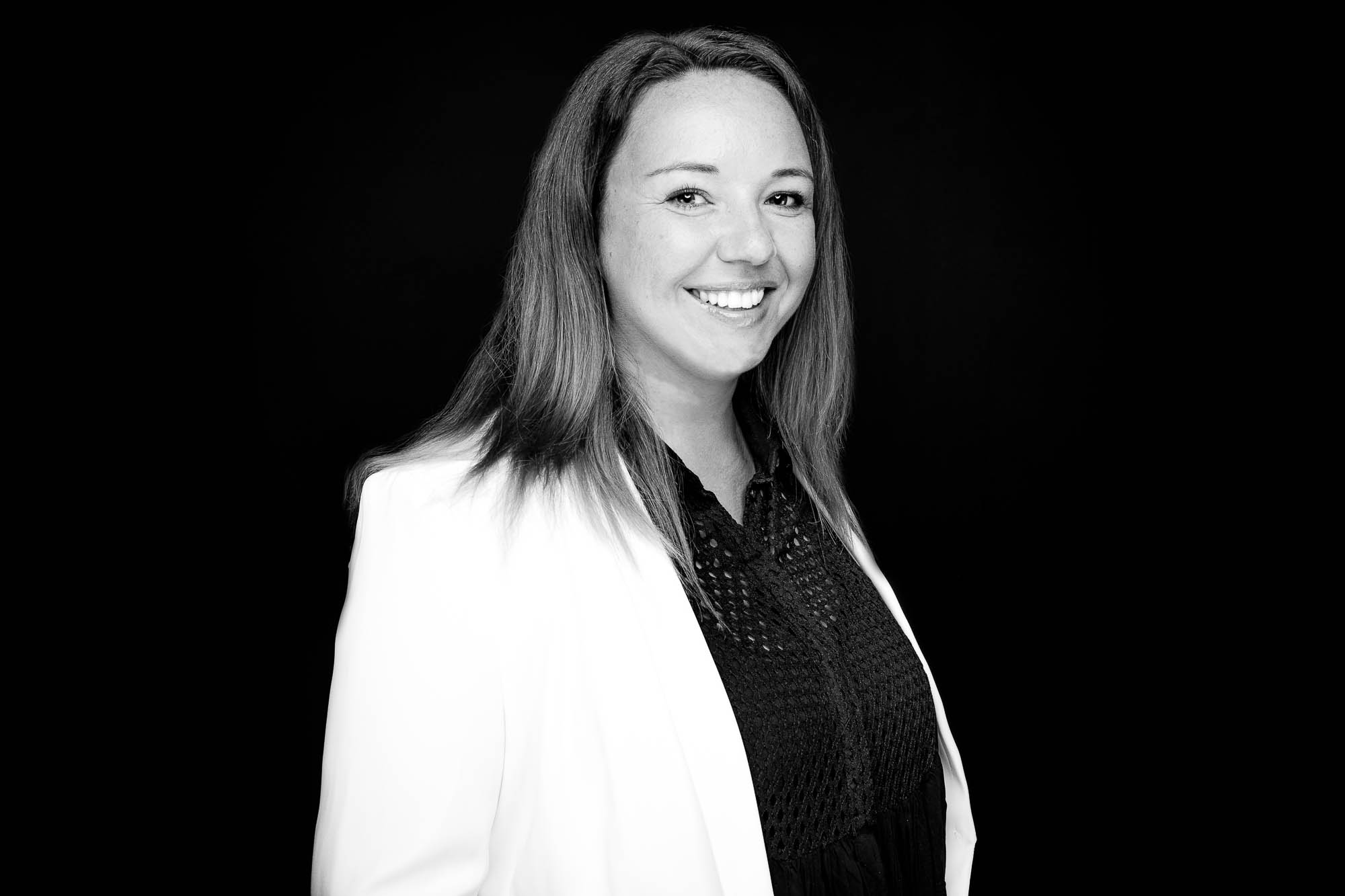 Export x3 Headshots Manuela04684 Bearbeitet 3 Headshots Manuela